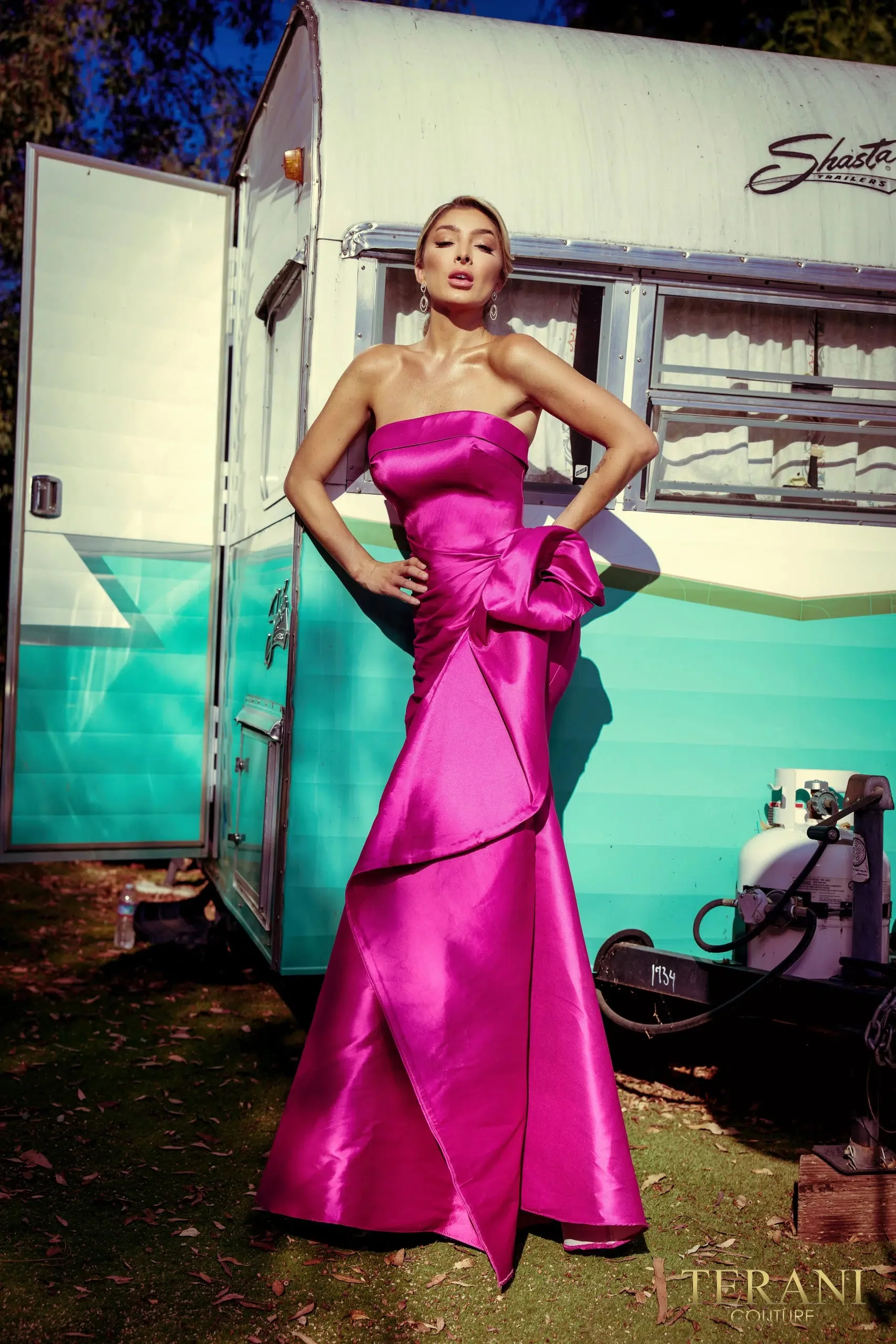 Off-Shoulder Neckline Draped Bow Gown Style 2111P4019 - Image 9